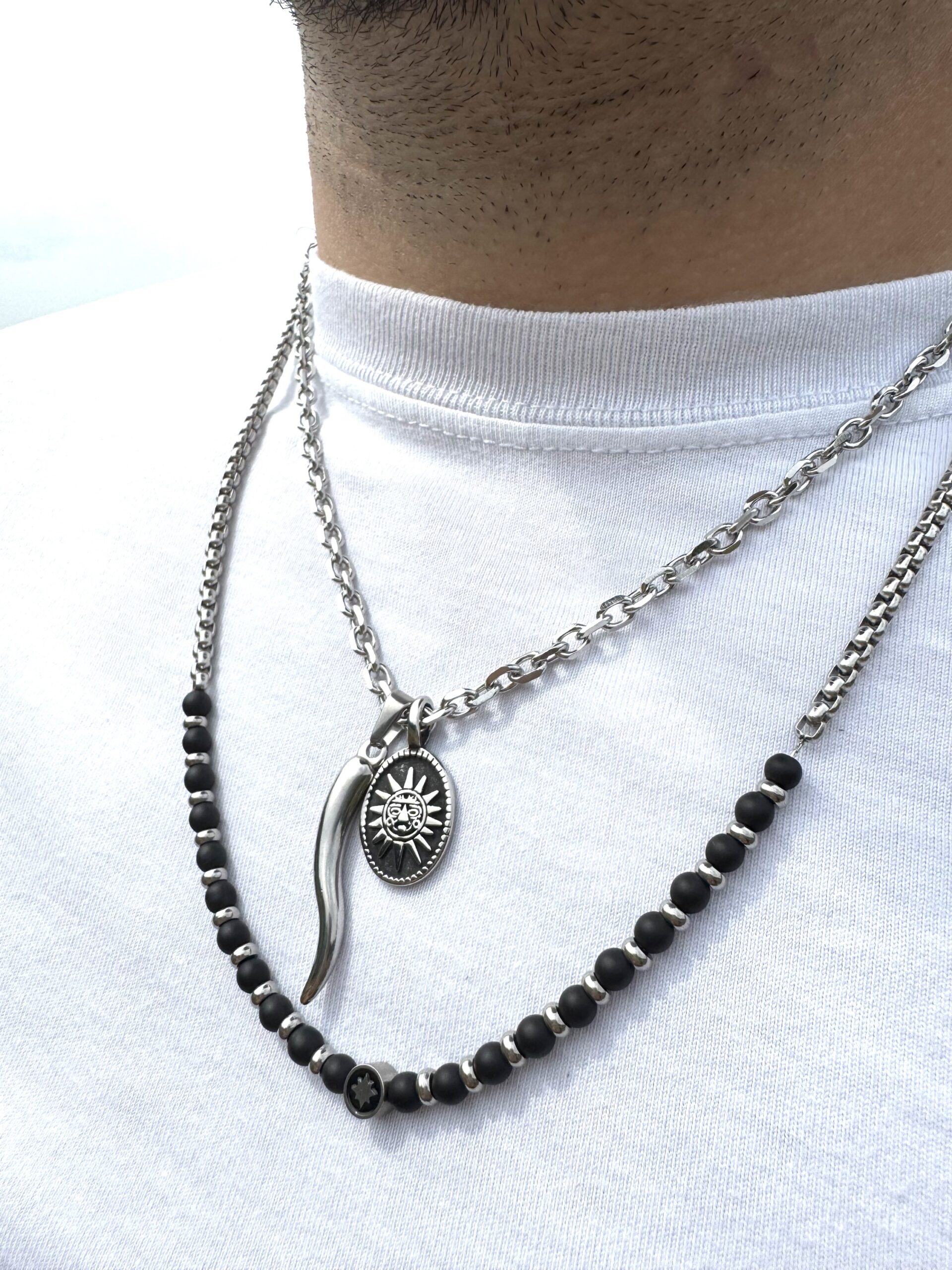 Collier pendentifs symboles – Image 2