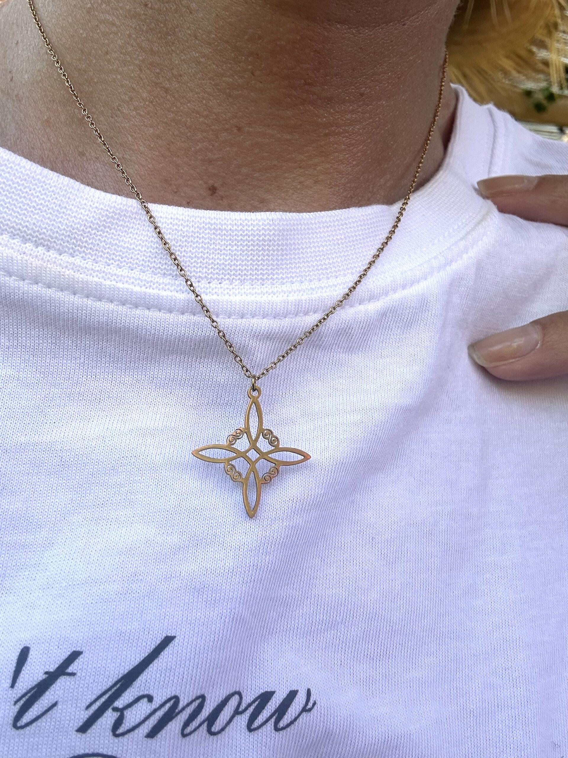 Collier noeud de sorcière – Image 3