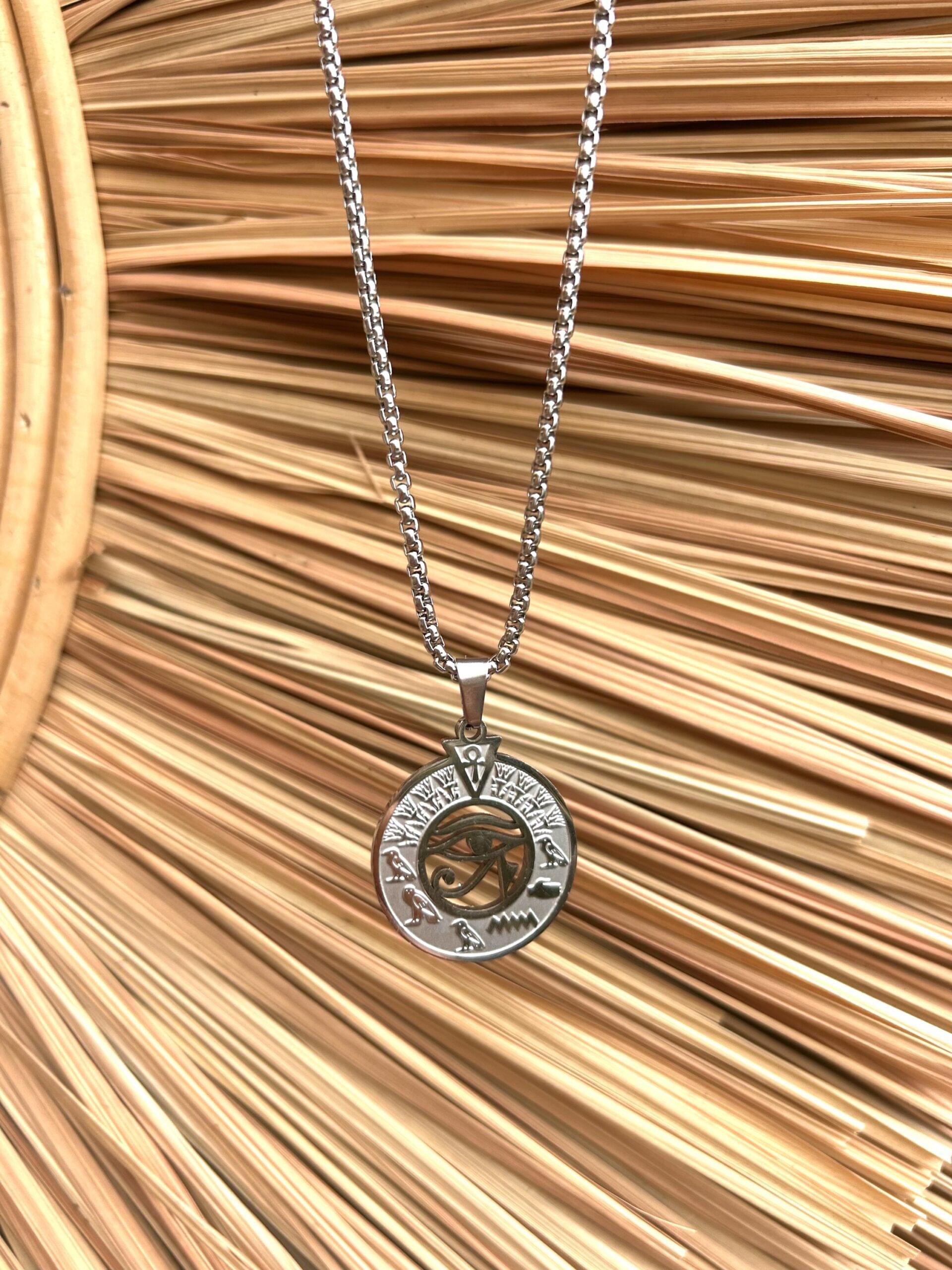 Médaille « Œil d’horus »